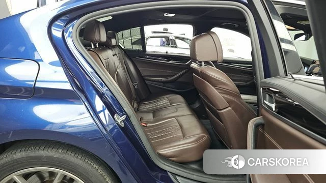 BMW 5 Series (G30) 2018 Синий из Кореи, фото 3