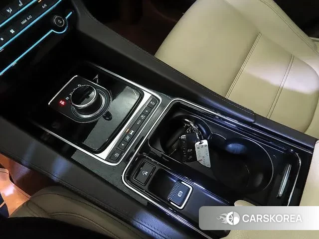 Jaguar F-PACE 2019 Серый из Кореи, фото 3