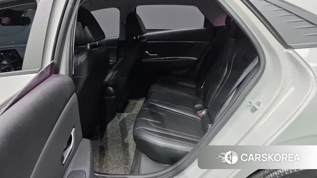 Hyundai Avante (CN7) 2020 Серебристо-серый из Кореи, фото 3