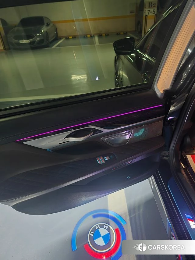 BMW 7 Series (G11) 2022 Черный из Кореи, фото 3