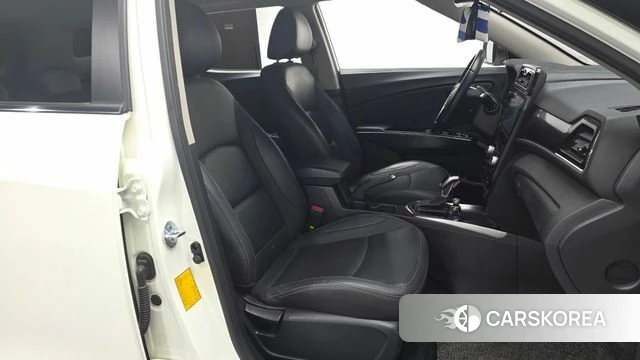 Ssangyong Tivoli Air 2021 Белый из Кореи, фото 3