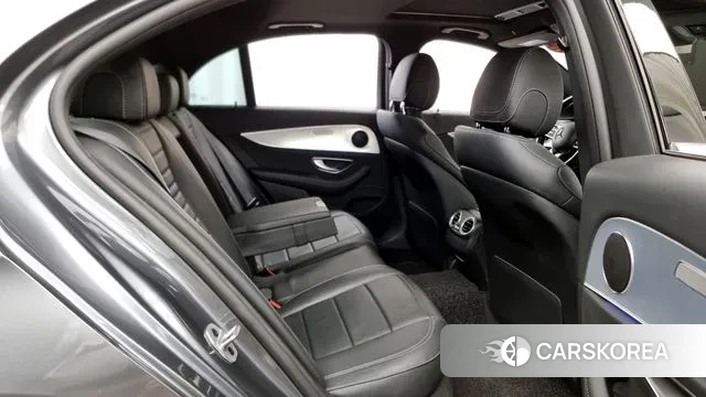 Mercedes-Benz E-Class W213 2020 Серый из Кореи, фото 3