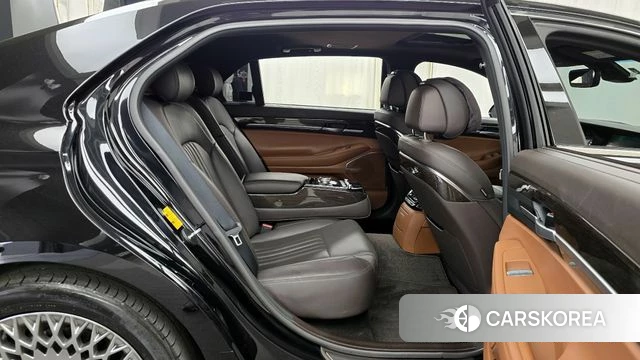 Genesis G90 2021 Черный из Кореи, фото 3