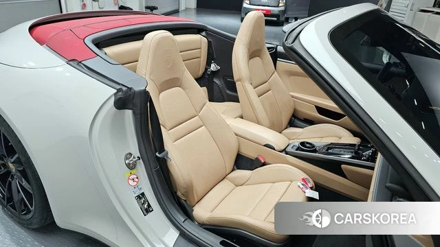 Porsche 911(992) 2020 Серебристо-серый из Кореи, фото 3