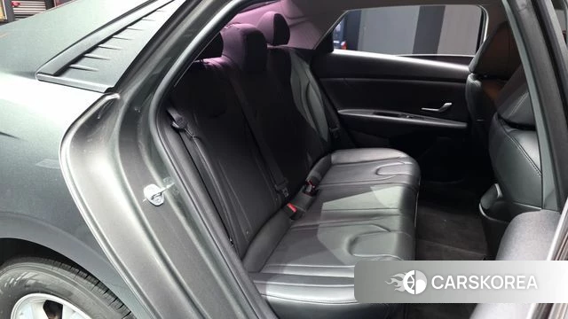 Hyundai Avante (CN7) 2021 Серый из Кореи, фото 3