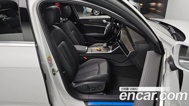 Audi A6 (C8) 2023 Белый из Кореи, фото 3