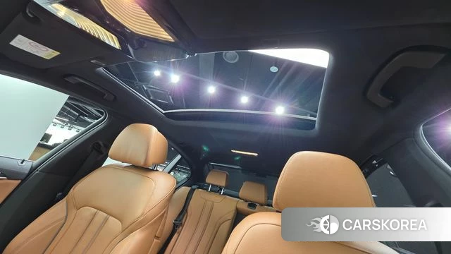 BMW 5 Series (G30) 2022 Белый из Кореи, фото 3