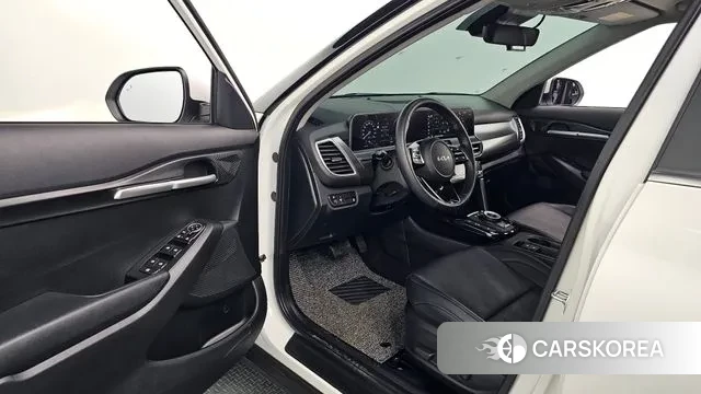 Kia The New Seltos 2024 Белый из Кореи, фото 3