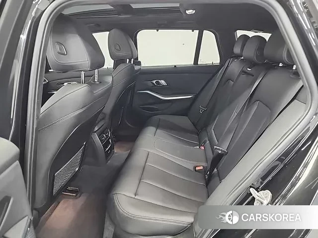 BMW 3 Series (G20) 2023 Черный из Кореи, фото 3