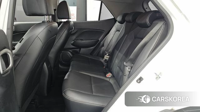 Hyundai Venue 2022 Белый из Кореи, фото 3
