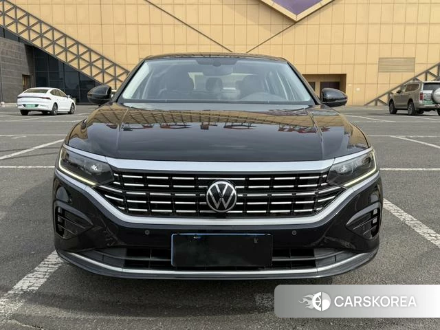 Volkswagen Passat 2021 Черный из Китая, фото 3