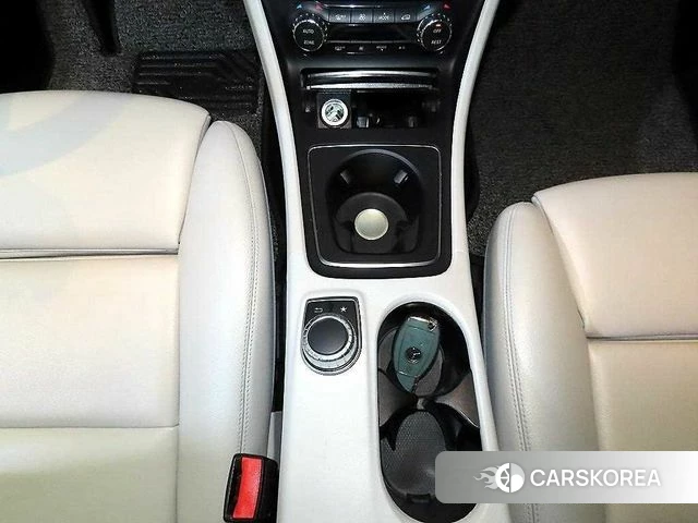 Mercedes-Benz GLA-Class X156 2019 Черный из Кореи, фото 3