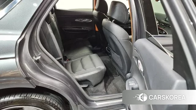 Genesis GV70 2022 Серый из Кореи, фото 3