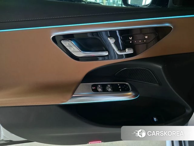 Mercedes-Benz E-Class W214 2025 Серебряный из Кореи, фото 3