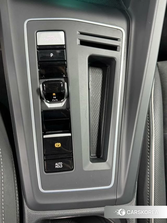 Volkswagen Golf 2022 Темно-серый из Китая, фото 3