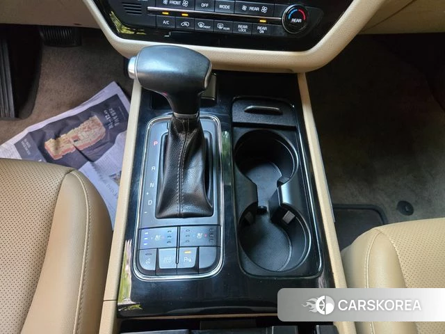 Kia All New Carnival 2018 Белый из Кореи, фото 3