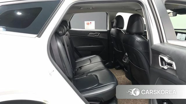 Kia Sportage 5th Generation 2023 Белый из Кореи, фото 3