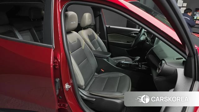 Chevrolet (GM Daewoo) Trax Crossover 2023 Красный из Кореи, фото 3