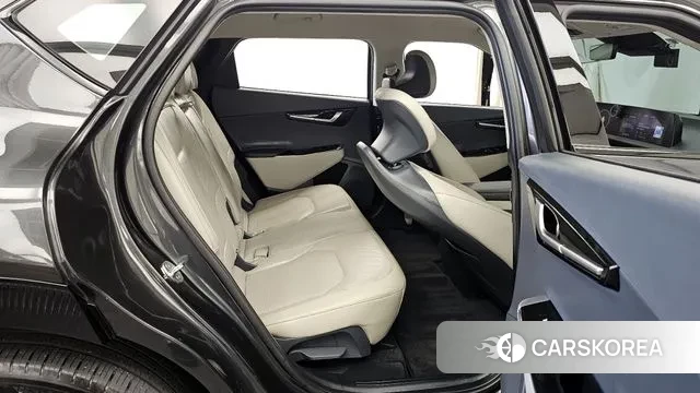 Kia EV6 2022 Черный из Кореи, фото 3