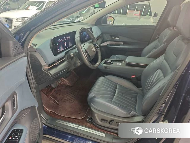 Nissan ARIYA 2023 Синий из Китая, фото 3
