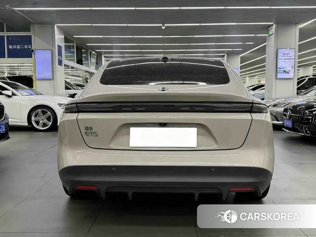 Weilai ET5 2023 Другой из Китая, фото 3