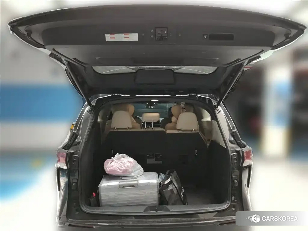 Toyota Sienna 2024 Черный из Китая, фото 3