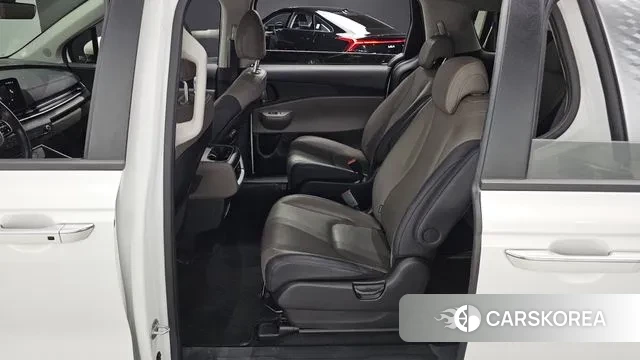 Kia The New Carnival 4th Generation 2024 Белый из Кореи, фото 3