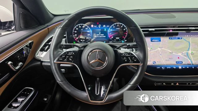 Mercedes-Benz E-Class W214 2024 Белый из Кореи, фото 3