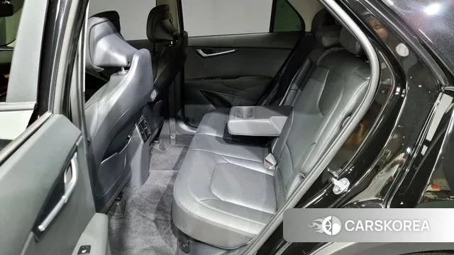 Kia Di Ol Nu Niro 2024 Черный из Кореи, фото 3