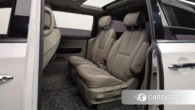 Kia The New Carnival 2018 Белый из Кореи, фото 3