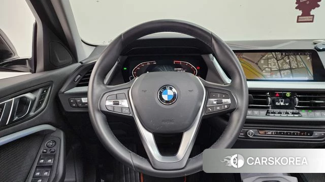 BMW 1 Series (F40) 2020 Серый из Кореи, фото 3