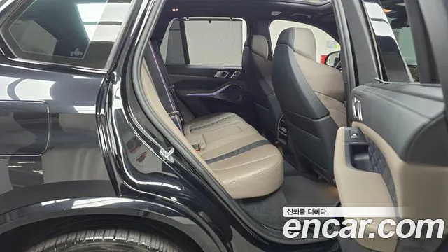 BMW X5M (G05) 2021 Черный из Кореи, фото 3