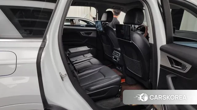 Audi Q7 (4M) 2019 Белый из Кореи, фото 3