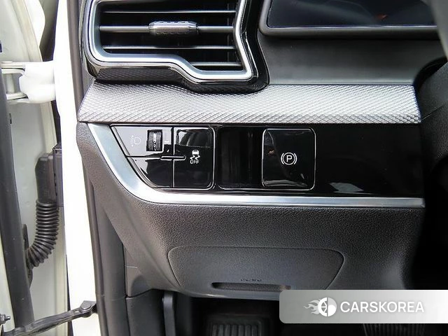 Kia Sportage 5th Generation 2021 Белый из Кореи, фото 3