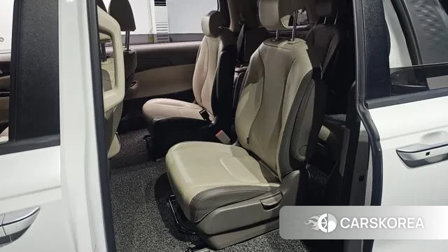 Kia Carnival 4th generation 2021 Белый из Кореи, фото 3