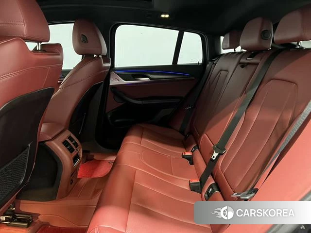 BMW X4 2023 Черный из Китая, фото 3
