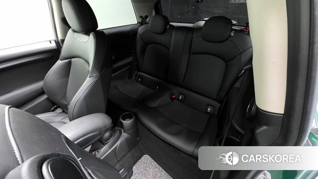 Mini Cooper 2021 Зеленый из Кореи, фото 3