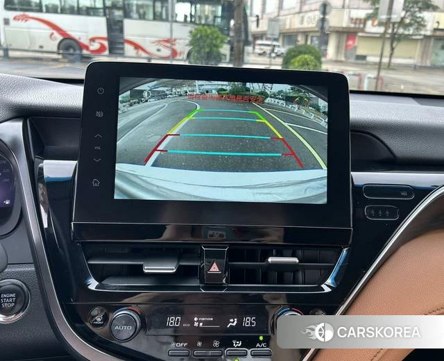 Toyota Camry 2022 Белый из Китая, фото 3