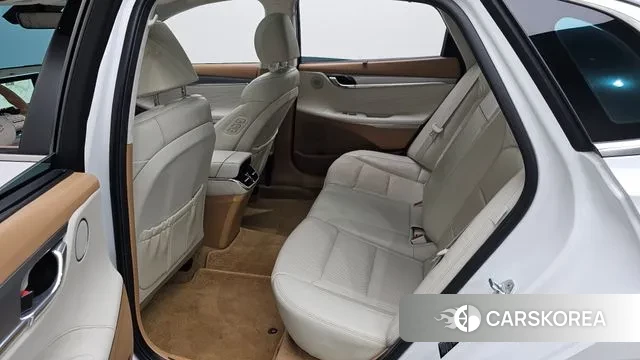 Hyundai The New Grandeur IG Hybrid 2019 Белый из Кореи, фото 3