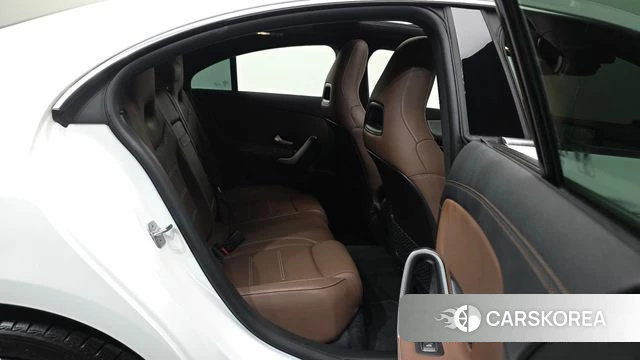 Mercedes-Benz CLA-Class C118 2023 Белый из Кореи, фото 3