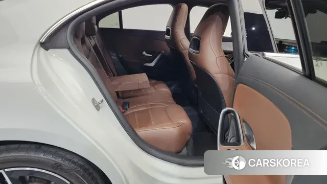 Mercedes-Benz CLA-Class C118 2023 Белый из Кореи, фото 3