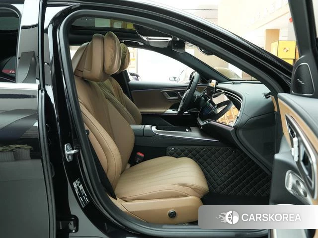 Mercedes-Benz E-class 2024 Черный из Китая, фото 3