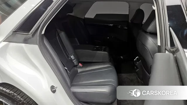 Hyundai Grandeur (GN7) 2023 Белый из Кореи, фото 3