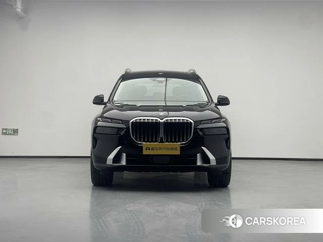 BMW X7 2024 Черный из Китая, фото 3