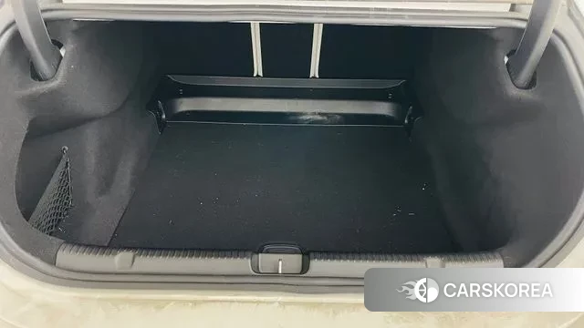 Mercedes-Benz EQE V295 2024 Белый из Кореи, фото 3