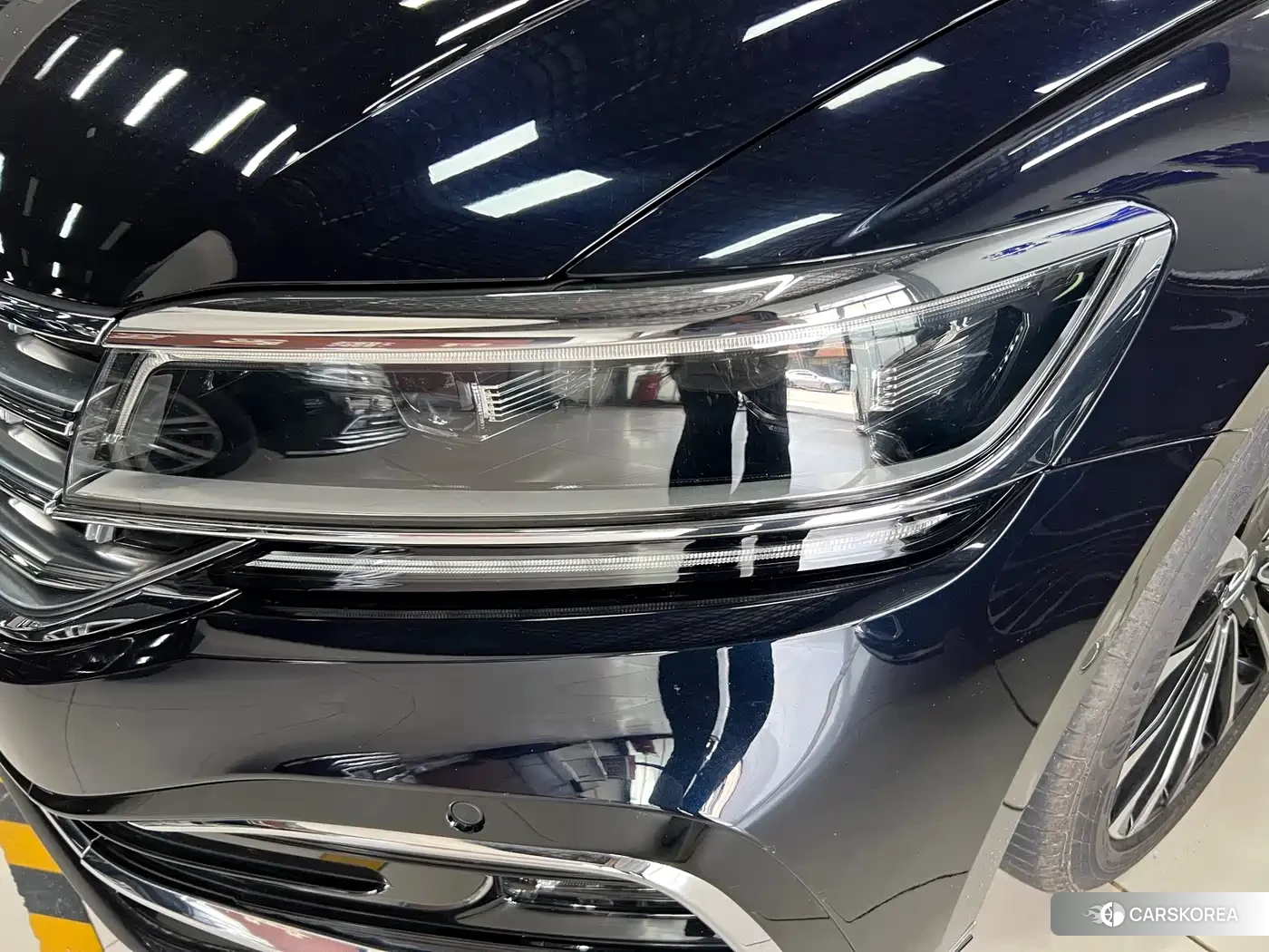 Volkswagen Phideon 2022 Черный из Китая, фото 3
