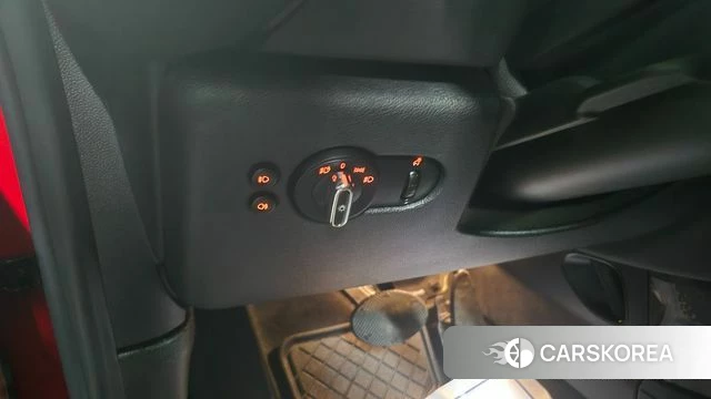 Mini Cooper 2021 Красный из Кореи, фото 3