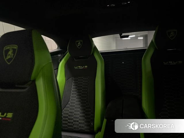 Lamborghini Urus 2021 Зеленый из Кореи, фото 3