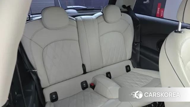 Mini Cooper S 2022 Красный из Кореи, фото 3