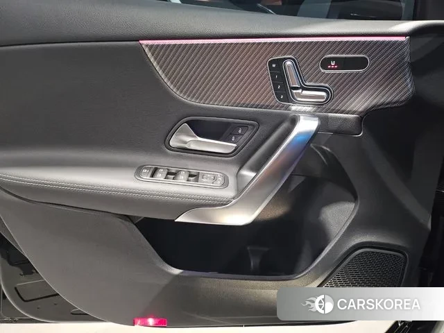 Mercedes-Benz A-Class W177 2025 Черный из Кореи, фото 3